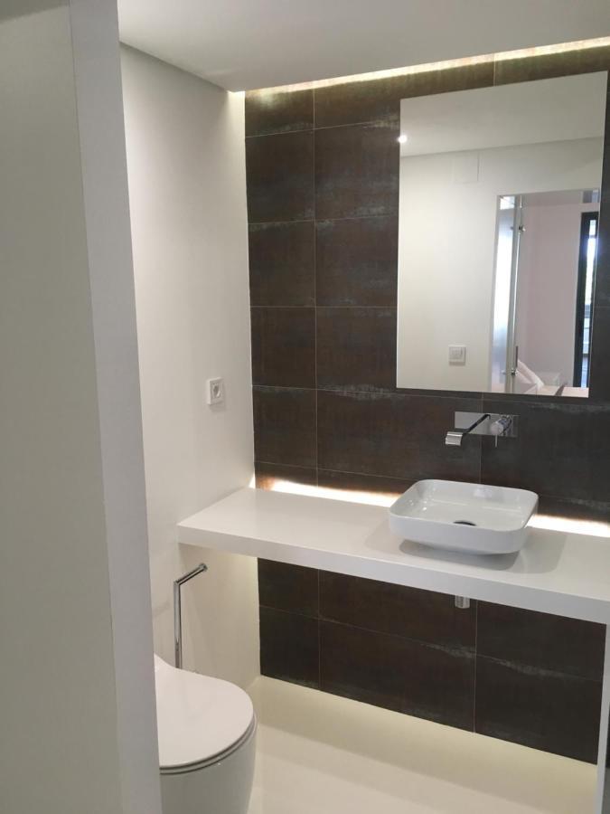 Bedrooms In Modern Guest House Almada Luaran gambar