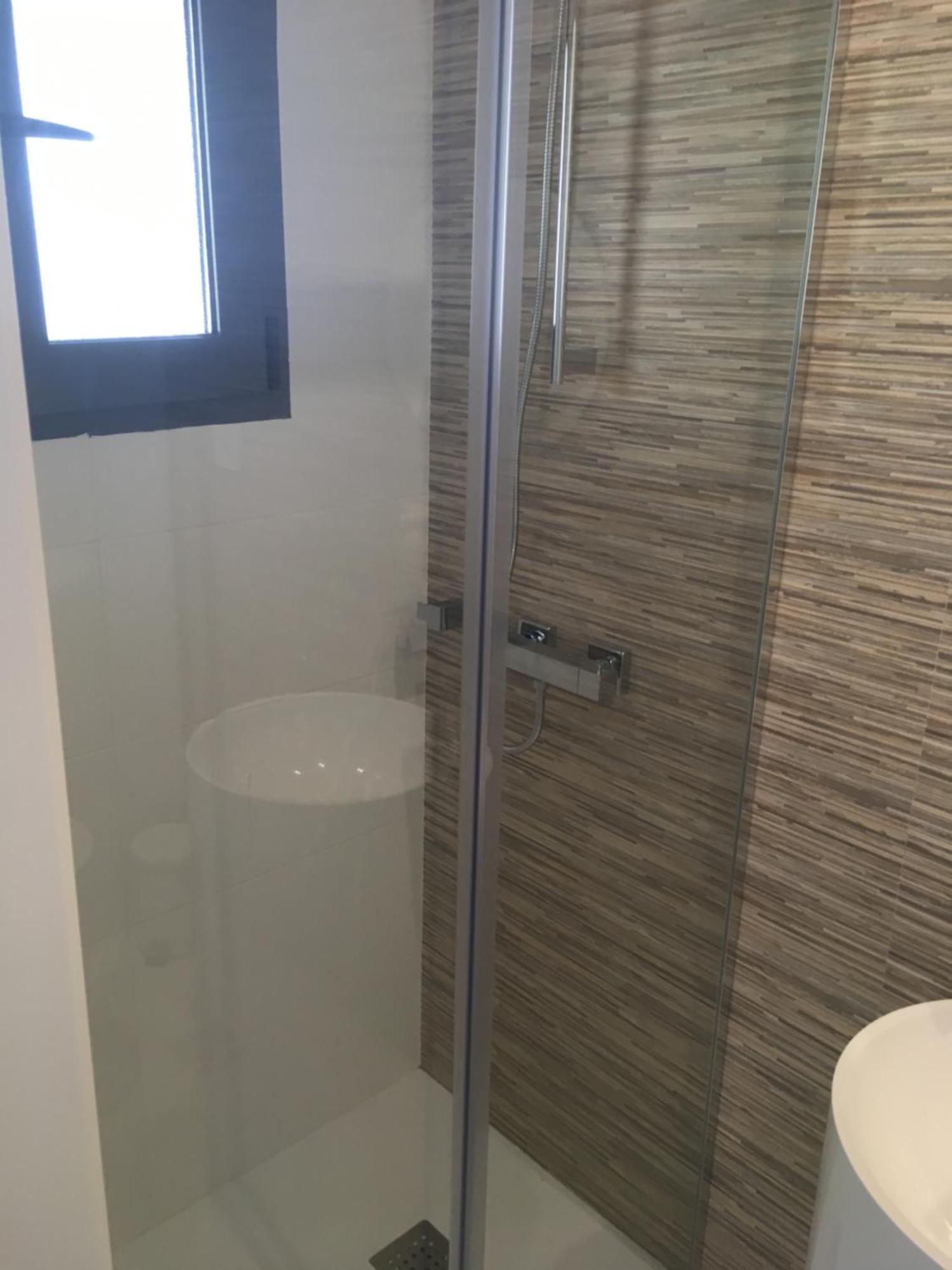 Bedrooms In Modern Guest House Almada Luaran gambar